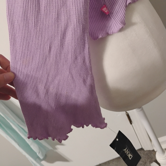 NWT 2000s DKNY Long Sleeve Waffle Henley Purple Lavender Crop Top Fits XS S - Picture 5 of 9
